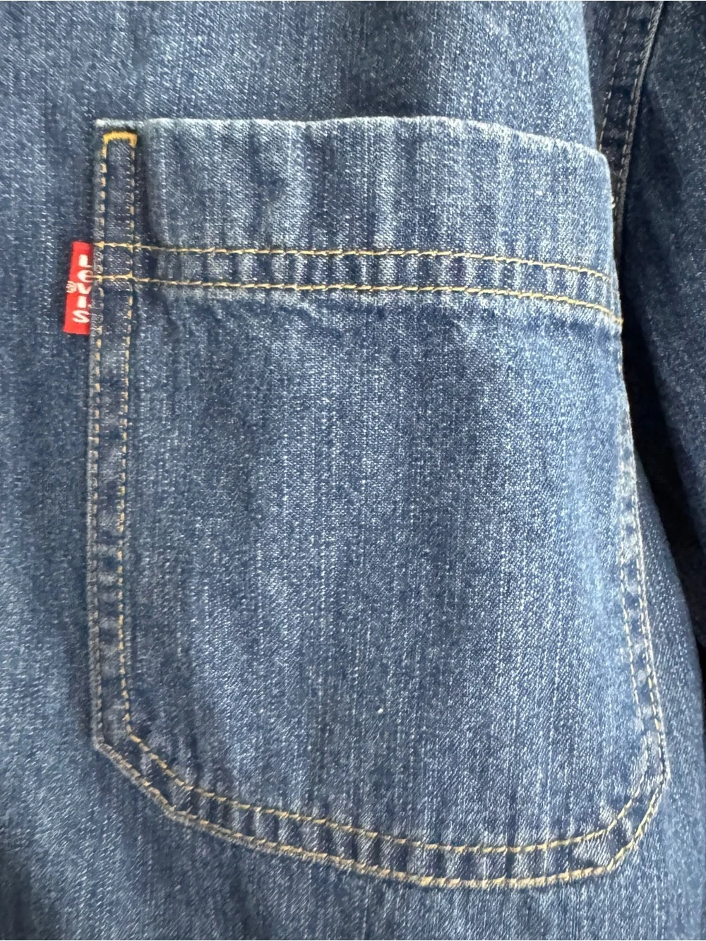 Levi’s Denim Button Up Shirt Jacket Size Large Vintage